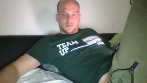 Snapshot of tome55555 chatting on April 2026 08:32:01 PM tome55555 online show from April 2026 08:32:01 PM
