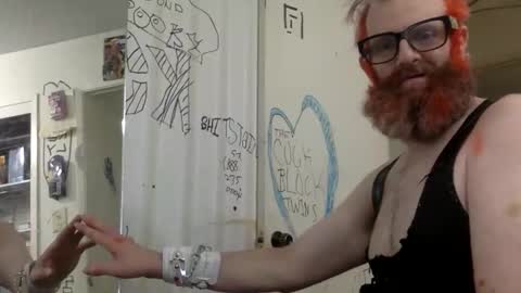 Snapshot of tomfrummyspace chatting on May 2026 10:36:01 PM tomfrummyspace online show from May 2026 10:36:01 PM