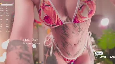 Snapshot of tomie_san chatting on July 2026 10:59:02 PM Tomie online show from July 2026 10:59:02 PM