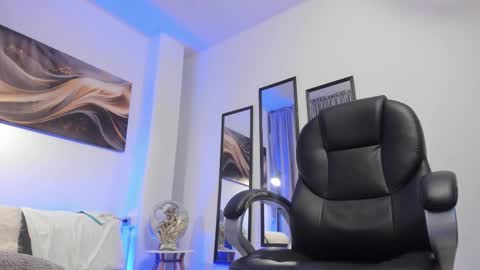 Tomas online show from March 2026 08:26:33 AM