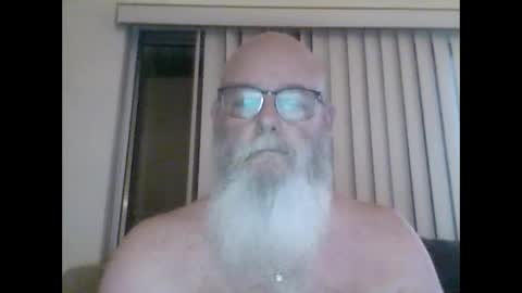 Tommie online show from September 2025 10:34:02 PM