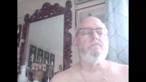 Tommie online show from October 2025 06:30:01 PM