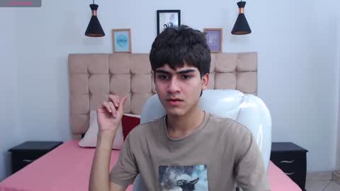 Tommy  online show from January 2025 04:34:02 AM