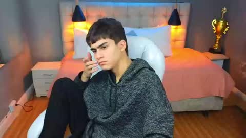 Tommy  online show from March 2025 07:02:01 AM