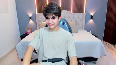 Snapshot of tommy18__ chatting on February 2026 06:22:01 AM Tommy online show from February 2026 06:22:01 AM