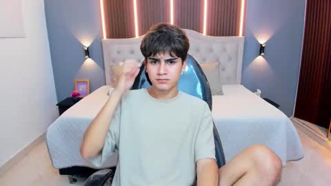 Snapshot of tommy18__ chatting on February 2026 06:40:02 AM Tommy online show from February 2026 06:40:02 AM