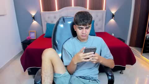 Snapshot of tommy18__ chatting on February 2026 03:32:01 AM Tommy online show from February 2026 03:32:01 AM