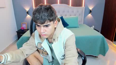 Snapshot of tommy18__ chatting on February 2026 03:36:02 AM Tommy online show from February 2026 03:36:02 AM