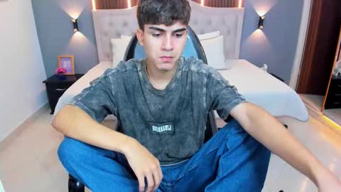 Snapshot of tommy18__ chatting on February 2026 03:29:02 AM Tommy online show from February 2026 03:29:02 AM