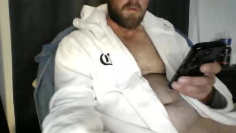 Snapshot of tommy5173 chatting on October 2025 12:52:02 PM tommy5173 online show from October 2025 12:52:02 PM