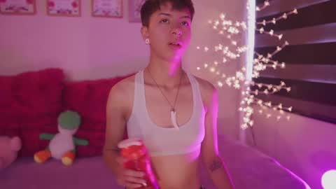 Blue  online show from March 2025 01:40:02 PM