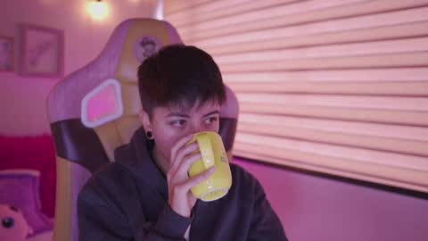 Blue  online show from March 2026 01:22:01 PM