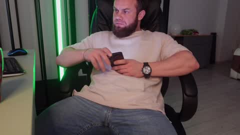 Snapshot of tommy_burnzzz chatting on January 2025 09:37:02 AM tommy burnzzz online show from January 2025 09:37:02 AM