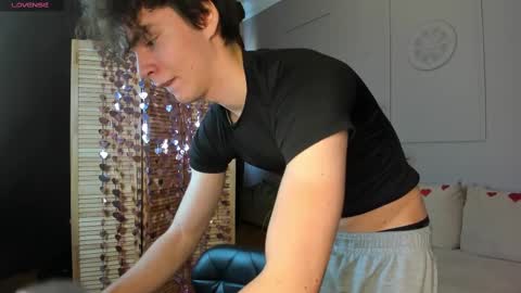 Tommy online show from February 2025 10:11:02 AM