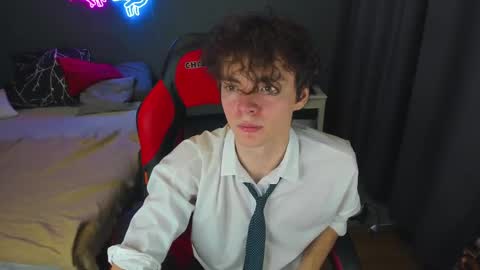 Tommy online show from March 2025 10:02:01 AM