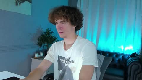 Tommy online show from October 2025 03:13:01 PM