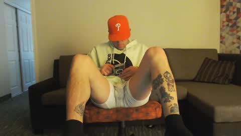 Snapshot of tommy_knuckles chatting on December 2024 05:22:02 AM Tommy online show from December 2024 05:22:02 AM