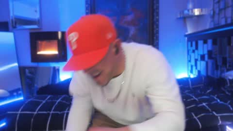 Snapshot of tommy_knuckles chatting on January 2025 09:47:01 AM Tommy online show from January 2025 09:47:01 AM