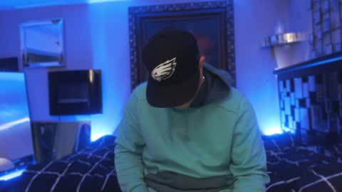 Snapshot of tommy_knuckles chatting on January 2025 12:37:01 PM Tommy online show from January 2025 12:37:01 PM