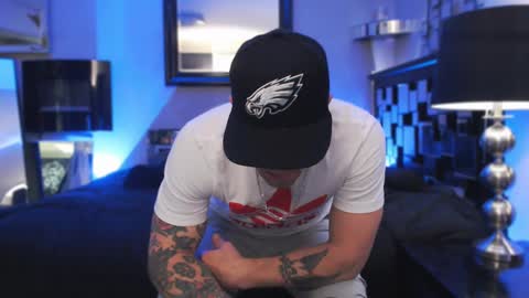 Snapshot of tommy_knuckles chatting on February 2025 03:03:01 PM Tommy online show from February 2025 03:03:01 PM