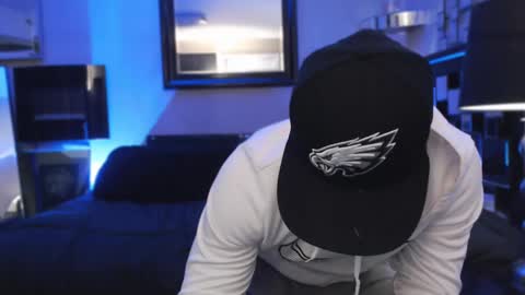 Snapshot of tommy_knuckles chatting on February 2025 02:12:02 PM Tommy online show from February 2025 02:12:02 PM