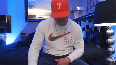 Snapshot of tommy_knuckles chatting on February 2025 09:27:01 AM Tommy online show from February 2025 09:27:01 AM