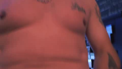 Snapshot of tommy_knuckles chatting on September 2025 07:19:01 AM Tommy online show from September 2025 07:19:01 AM