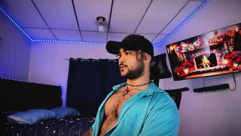 tommy_sccott online show from December 2025 10:15:02 PM