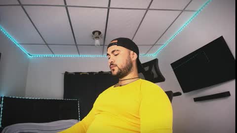 tommy_sccott online show from February 2026 09:20:02 PM