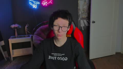 Snapshot of tommy_stars chatting on April 2026 05:32:02 AM tommy_stars online show from April 2026 05:32:02 AM