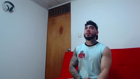 Snapshot of tommyblessd1 chatting on January 2025 06:23:01 PM Steven online show from January 2025 06:23:01 PM