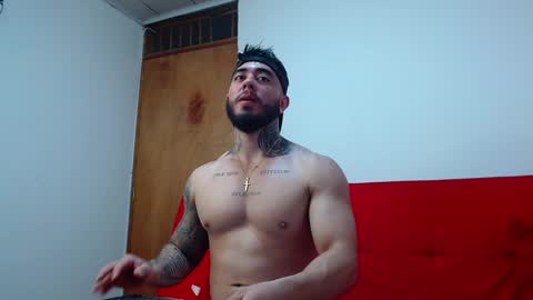 Snapshot of tommyblessd1 chatting on January 2025 06:52:01 PM Steven online show from January 2025 06:52:01 PM