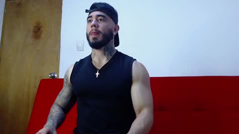 Snapshot of tommyblessd1 chatting on January 2025 05:32:02 AM Steven online show from January 2025 05:32:02 AM