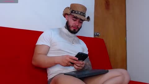 Snapshot of tommyblessd1 chatting on September 2025 06:35:01 AM Steven online show from September 2025 06:35:01 AM