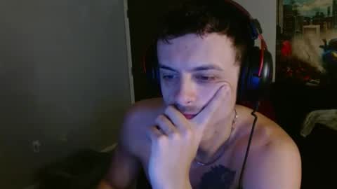 Tommy Strokes online show from December 2025 03:23:01 AM