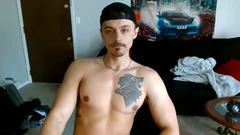 Snapshot of tommystrokes_ chatting on June 2026 07:25:01 PM Tommy Strokes online show from June 2026 07:25:01 PM