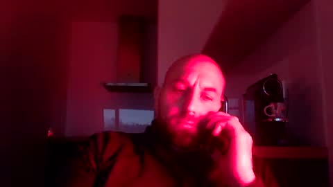 Snapshot of tommyx01 chatting on January 2025 07:43:01 AM Thomas Fit online show from January 2025 07:43:01 AM