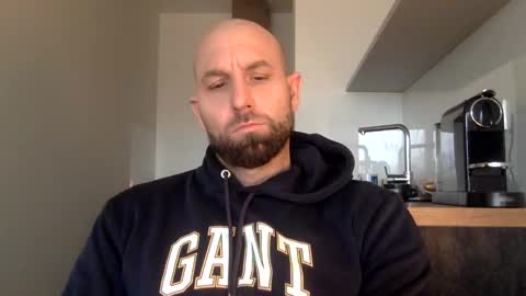 Snapshot of tommyx01 chatting on January 2025 10:45:01 AM Thomas Fit online show from January 2025 10:45:01 AM