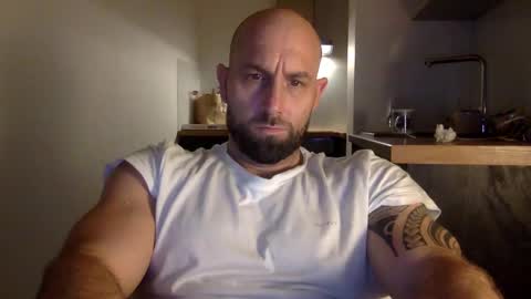 Snapshot of tommyx01 chatting on January 2025 04:08:02 PM Thomas Fit online show from January 2025 04:08:02 PM