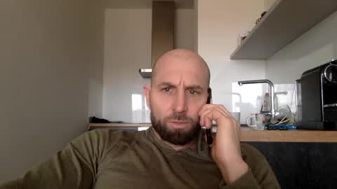 Snapshot of tommyx01 chatting on January 2025 11:24:01 AM Thomas Fit online show from January 2025 11:24:01 AM