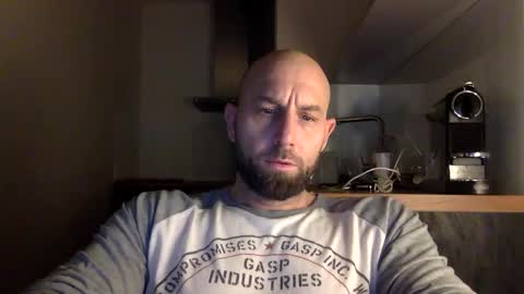 Snapshot of tommyx01 chatting on February 2025 08:13:02 PM Thomas Fit online show from February 2025 08:13:02 PM