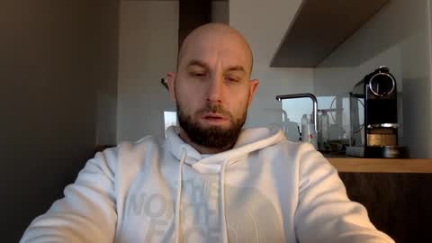 Snapshot of tommyx01 chatting on February 2025 07:51:02 AM Thomas Fit online show from February 2025 07:51:02 AM