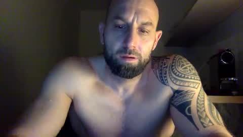 Snapshot of tommyx01 chatting on February 2025 10:10:02 PM Thomas Fit online show from February 2025 10:10:02 PM