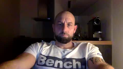 Snapshot of tommyx01 chatting on February 2025 09:04:01 PM Thomas Fit online show from February 2025 09:04:01 PM