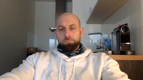 Snapshot of tommyx01 chatting on February 2025 08:06:02 AM Thomas Fit online show from February 2025 08:06:02 AM