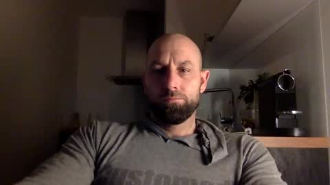 Snapshot of tommyx01 chatting on February 2025 09:19:02 PM Thomas Fit online show from February 2025 09:19:02 PM