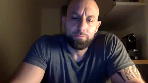 Snapshot of tommyx01 chatting on February 2025 11:35:01 PM Thomas Fit online show from February 2025 11:35:01 PM