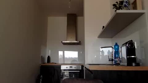 Snapshot of tommyx01 chatting on February 2025 11:41:01 AM Thomas Fit online show from February 2025 11:41:01 AM