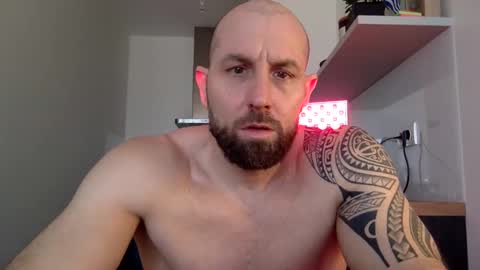 Snapshot of tommyx01 chatting on March 2025 10:55:02 AM Thomas Fit online show from March 2025 10:55:02 AM