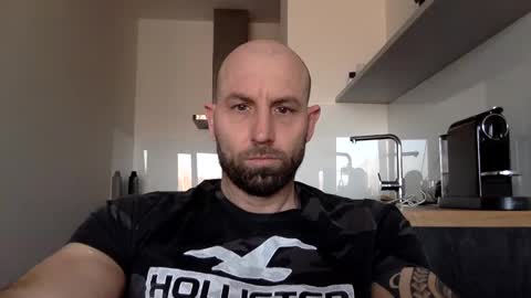 Snapshot of tommyx01 chatting on March 2025 06:46:01 AM Thomas Fit online show from March 2025 06:46:01 AM